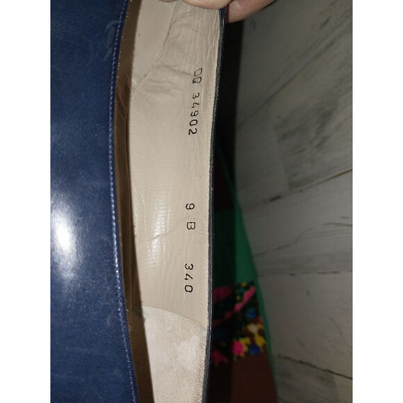 Sold - Picture 10 of 12